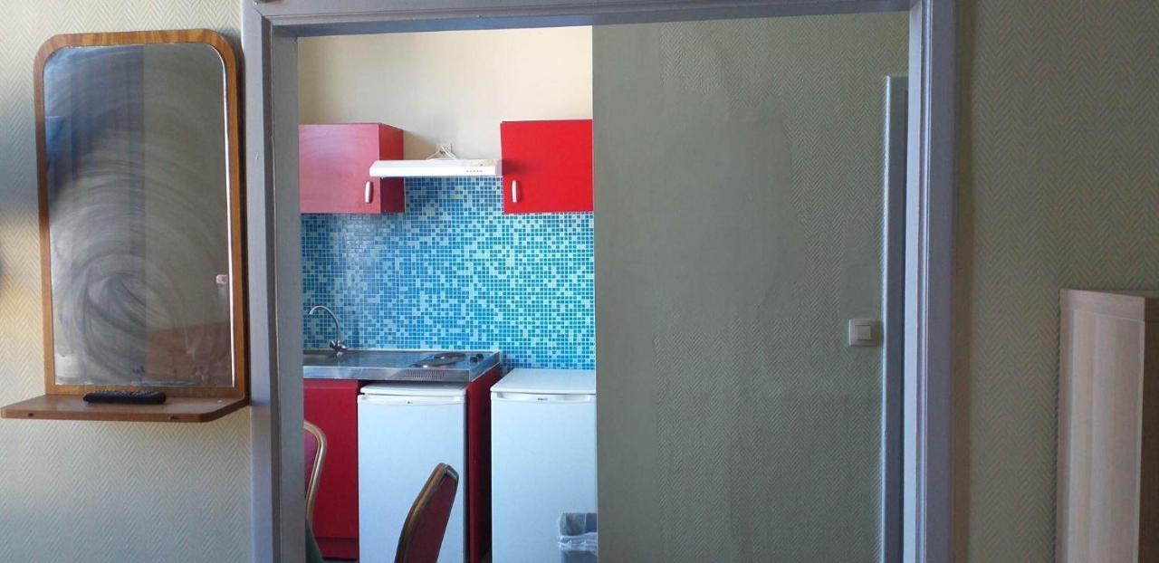 Hotel Melissa Peruwelz Luaran gambar