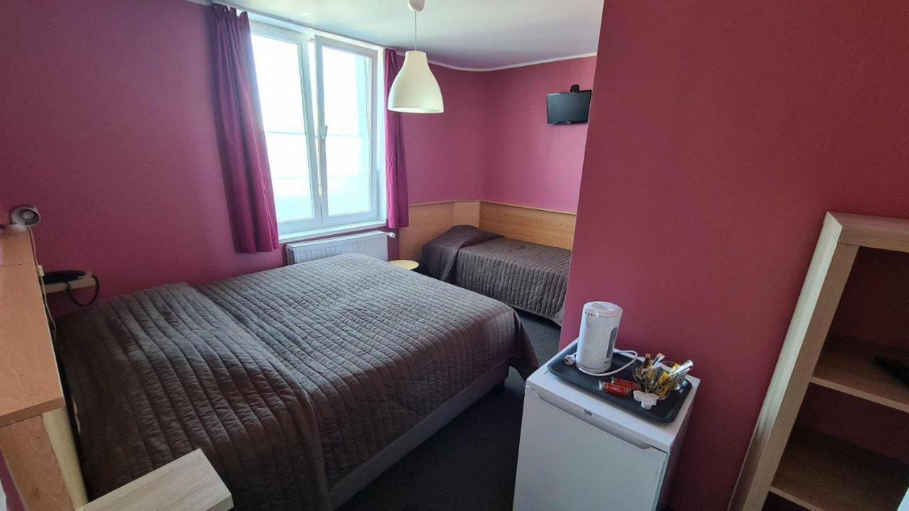 Hotel Melissa Peruwelz Luaran gambar